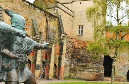 Robin Hood Musical im Deutschen Theater begeistert mit unterhaltsamer (Foto: AdobeStock 56166565  Lucian Milasan)